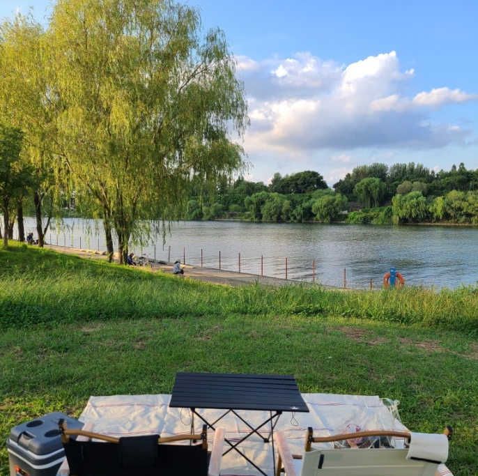 Yanghwa River Park