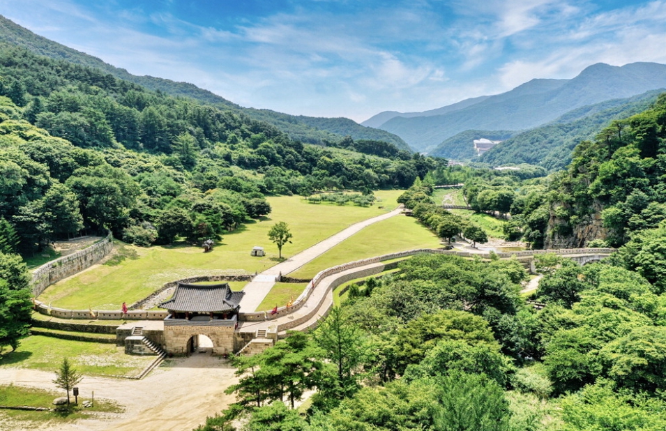 Mungyeongsaejae Provincial Park2